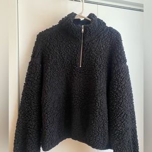 Black fluffy teddy quarter zip